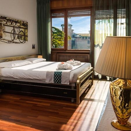 Veronainflat - Castle View Room المظهر الخارجي الصورة